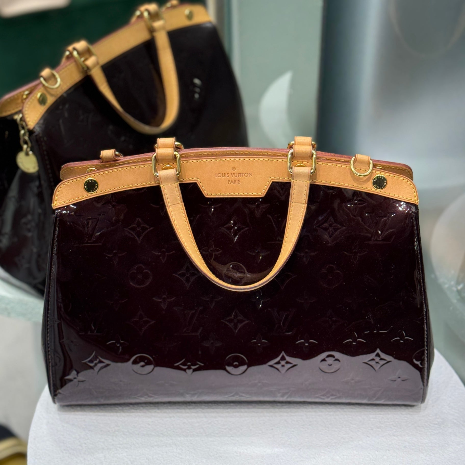 LOUIS VUITTON Brea Bag Burgundy