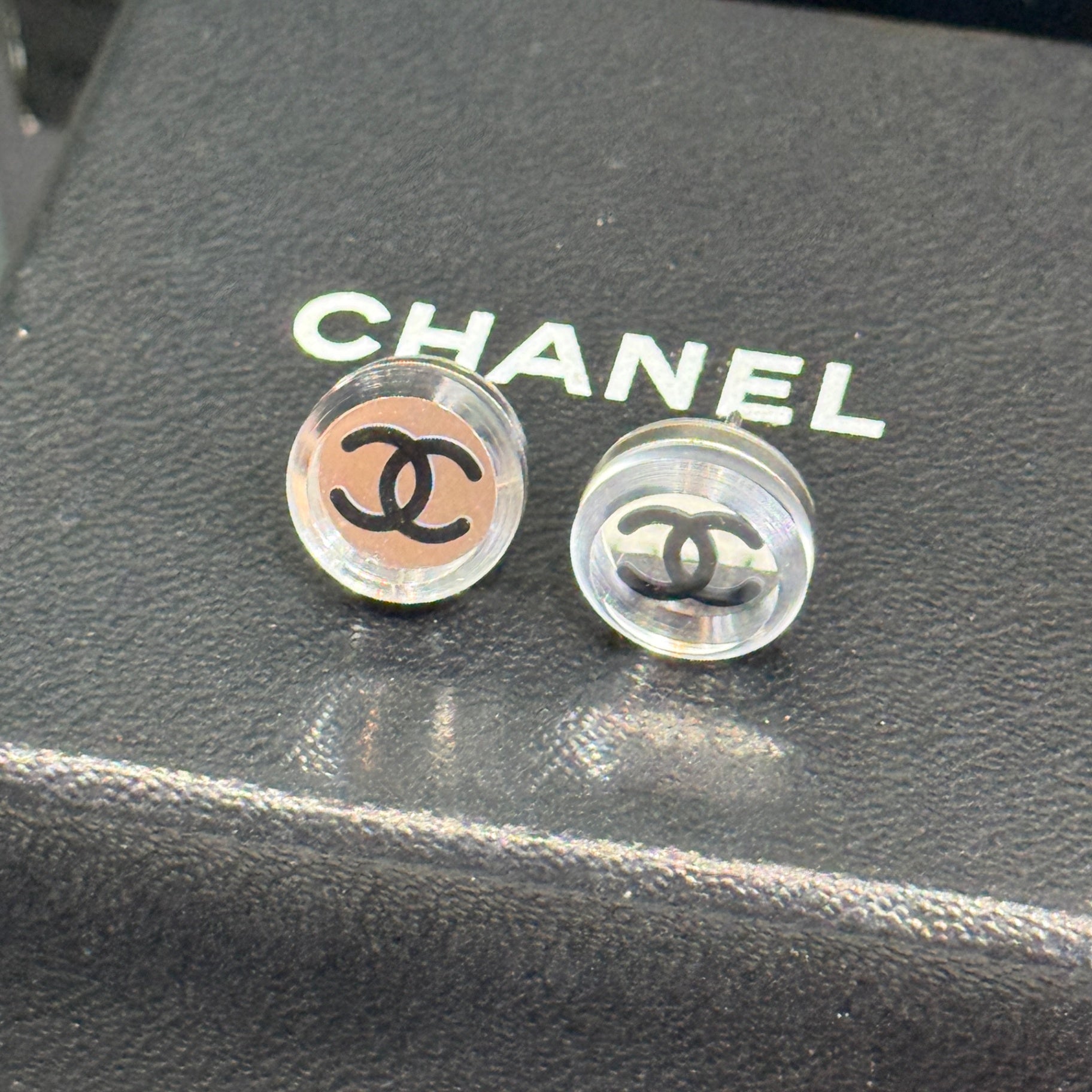 CHANEL 2007 Mirror CC Silver Stud Earrings