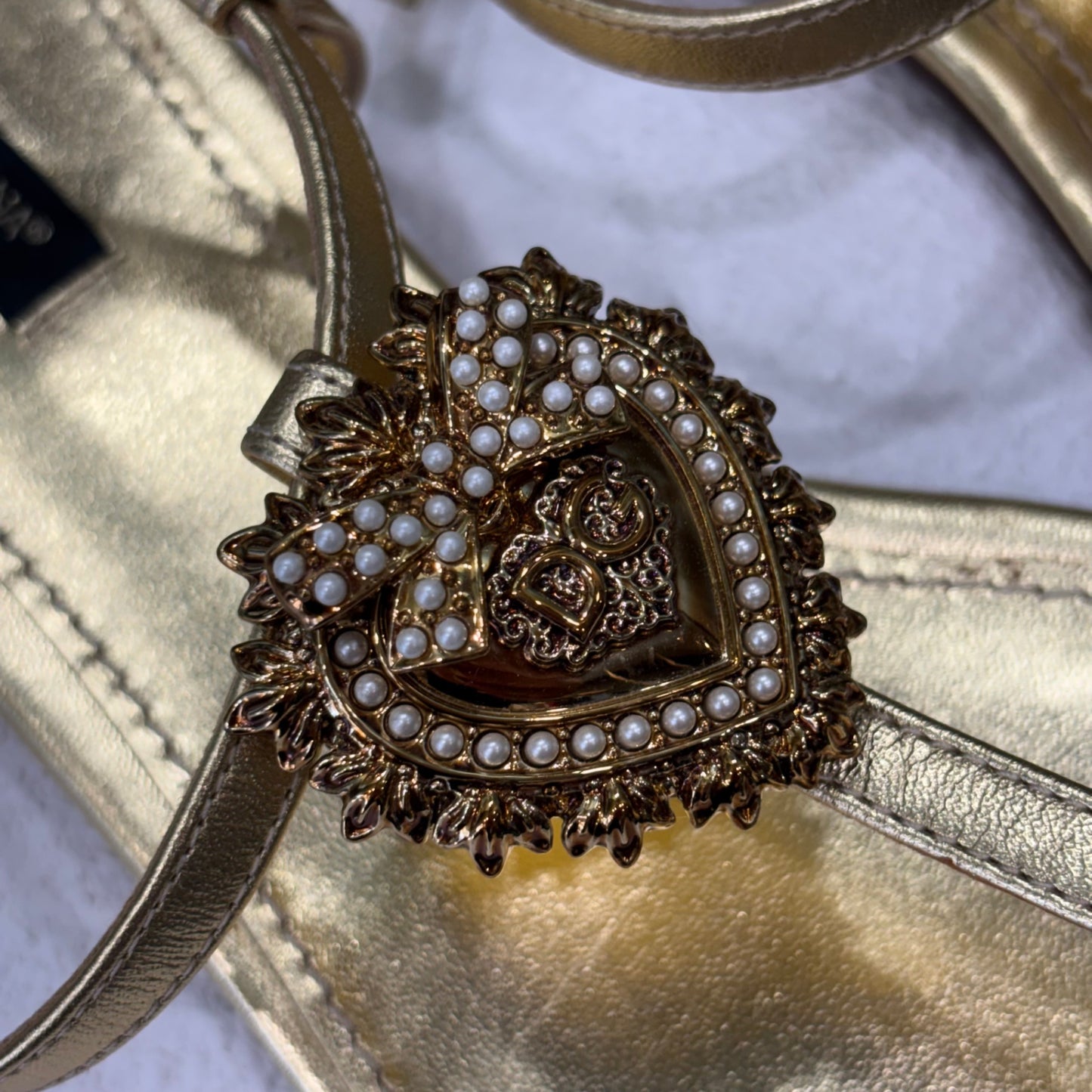 DOLCE & GABBANA Gold Sandals Sz 38