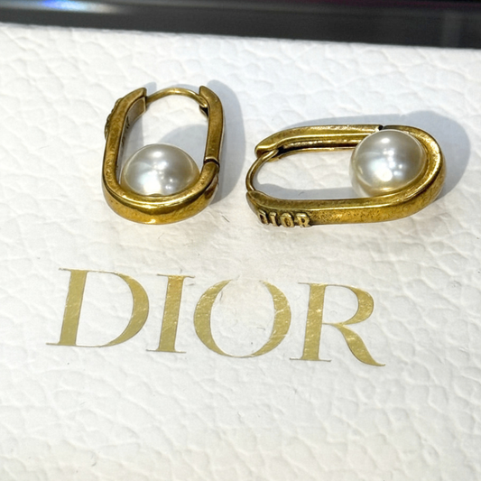 DIOR Vintage Pearl Earrings