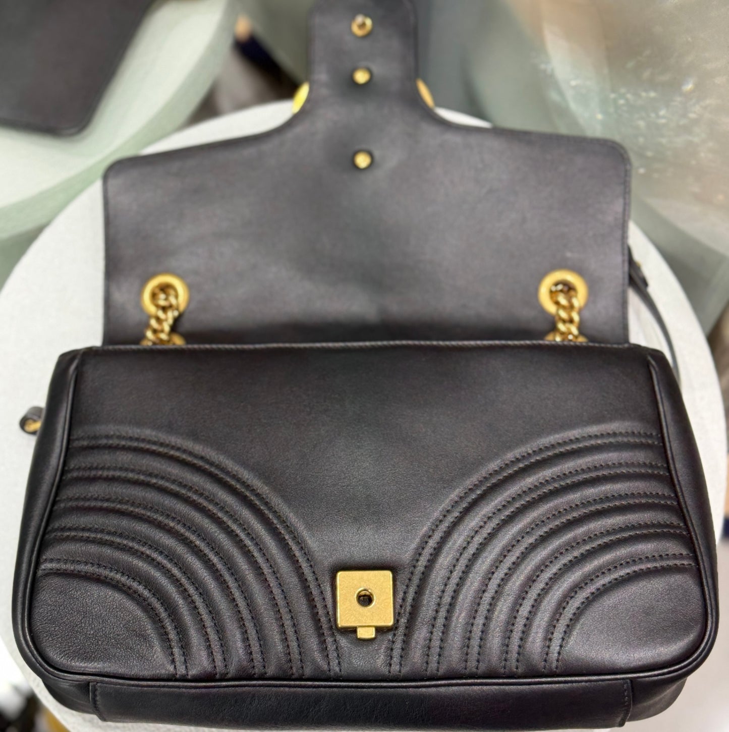 GUCCI GG Marmont Bag Medium - Black