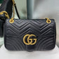 GUCCI GG Marmont Bag Medium - Black