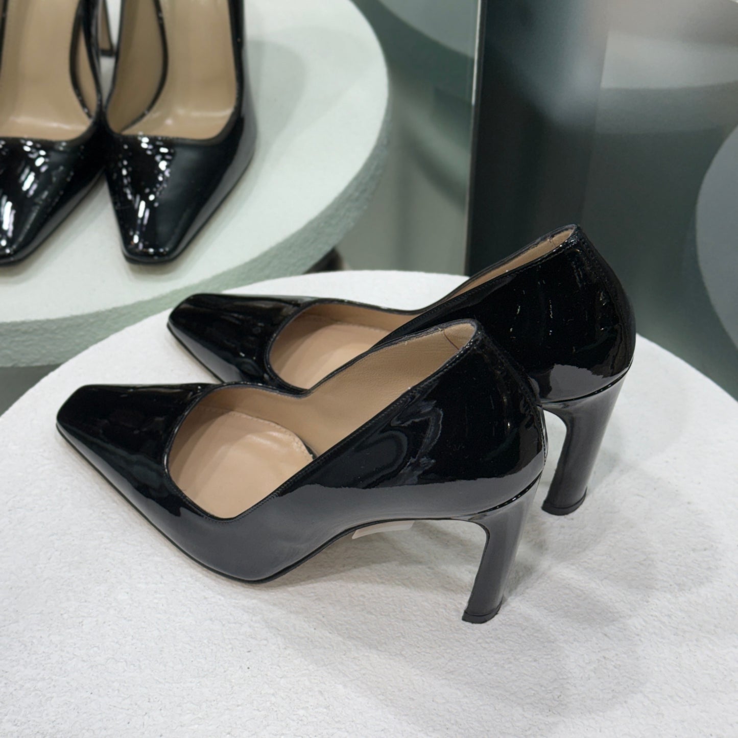 SCANLAN THEODORE Black Patent Heels Size 36