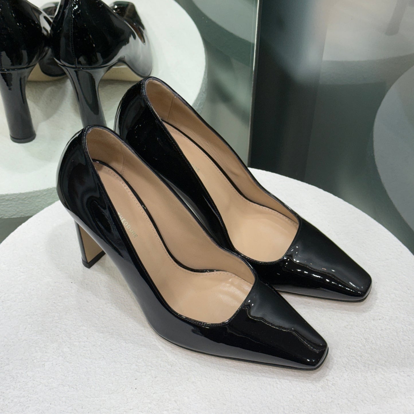 SCANLAN THEODORE Black Patent Heels Size 36