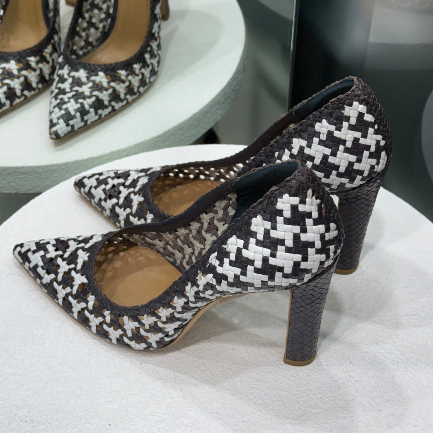 BALLY Black & White Woven Leather Heels Sz 40