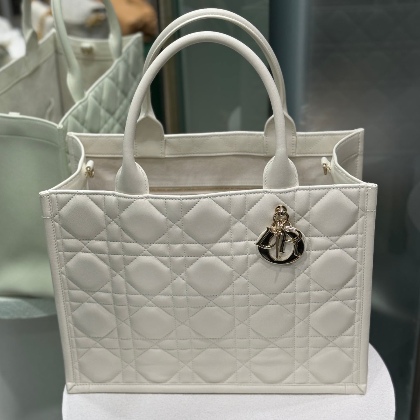 DIOR  Large Lady D-Lite Tote - White Cannage