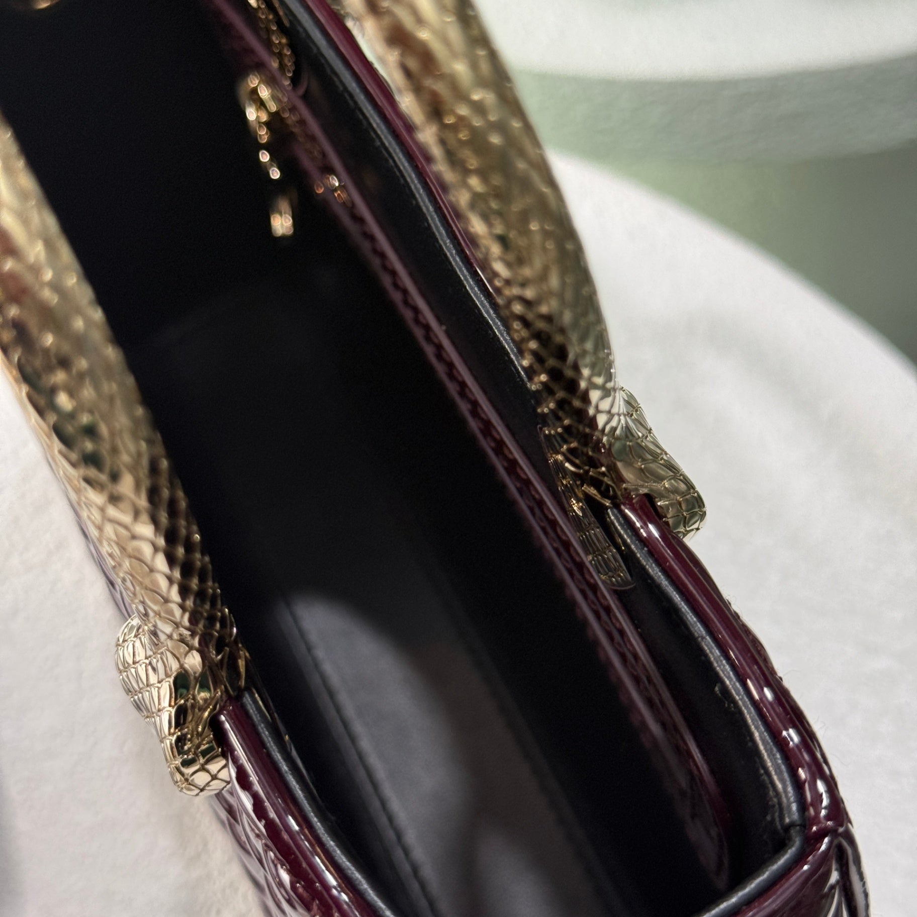 BVLGARI Serpenti Duo Top Handle - Burgundy