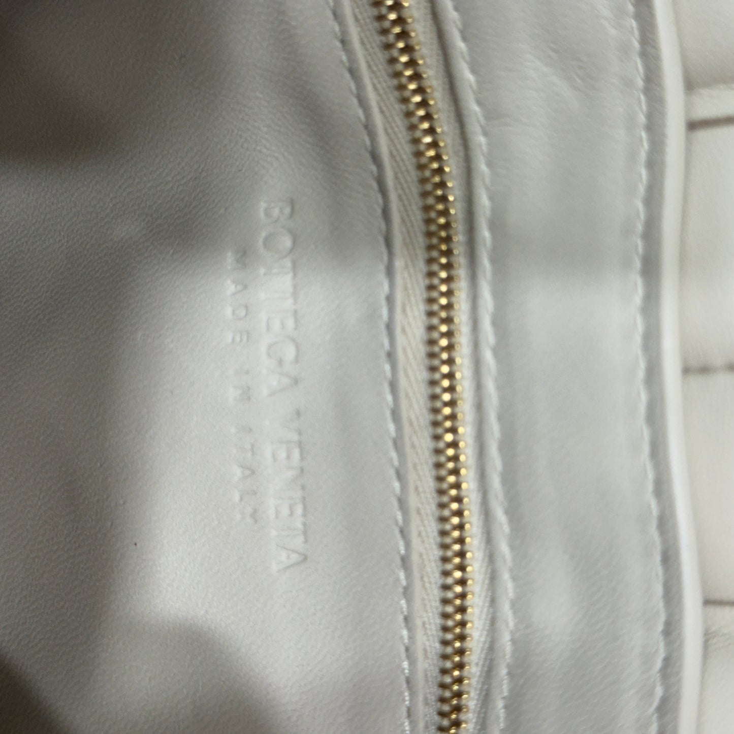 BOTTEGA VENETA Creme Padded Cassette Bag
