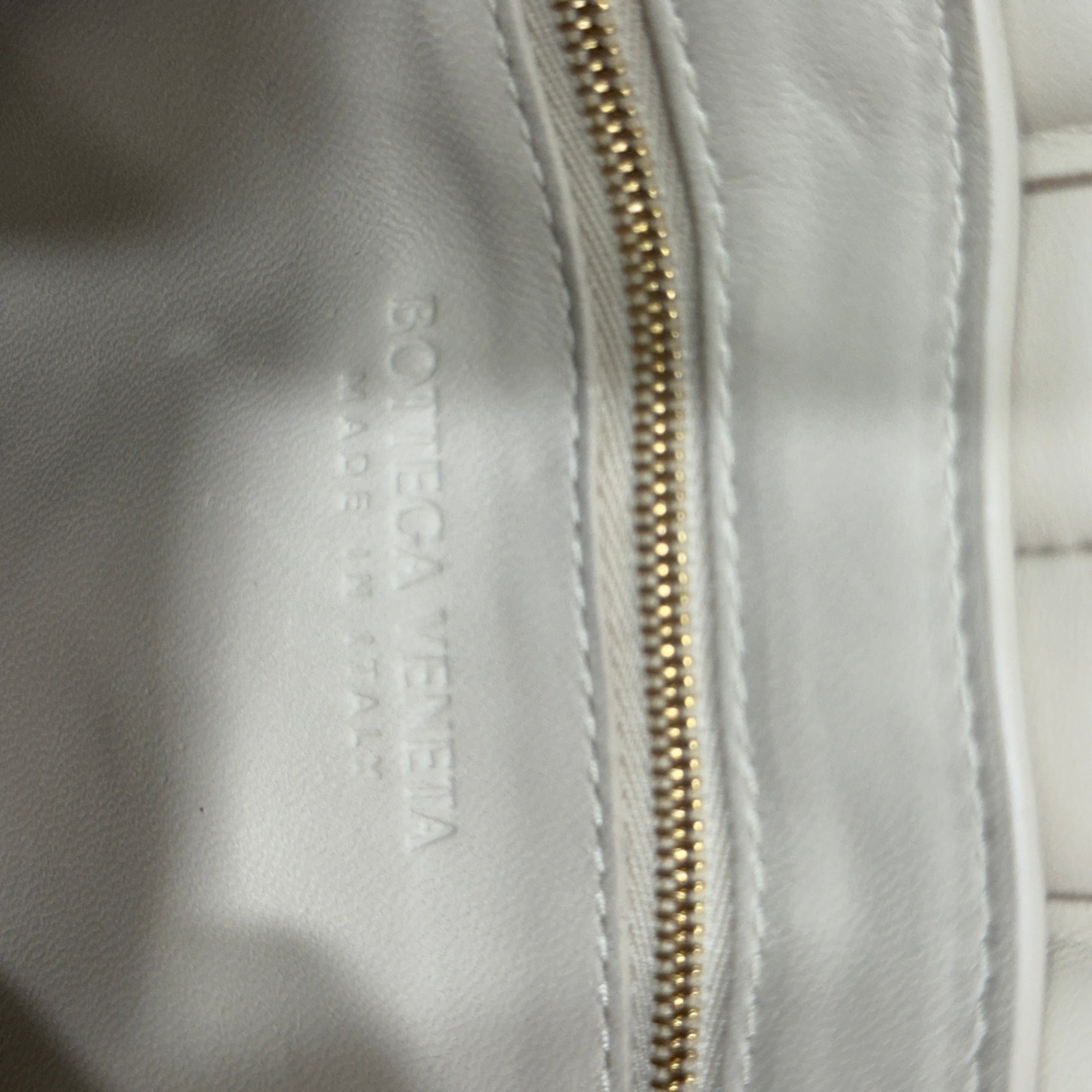 BOTTEGA VENETA Creme Padded Cassette Bag
