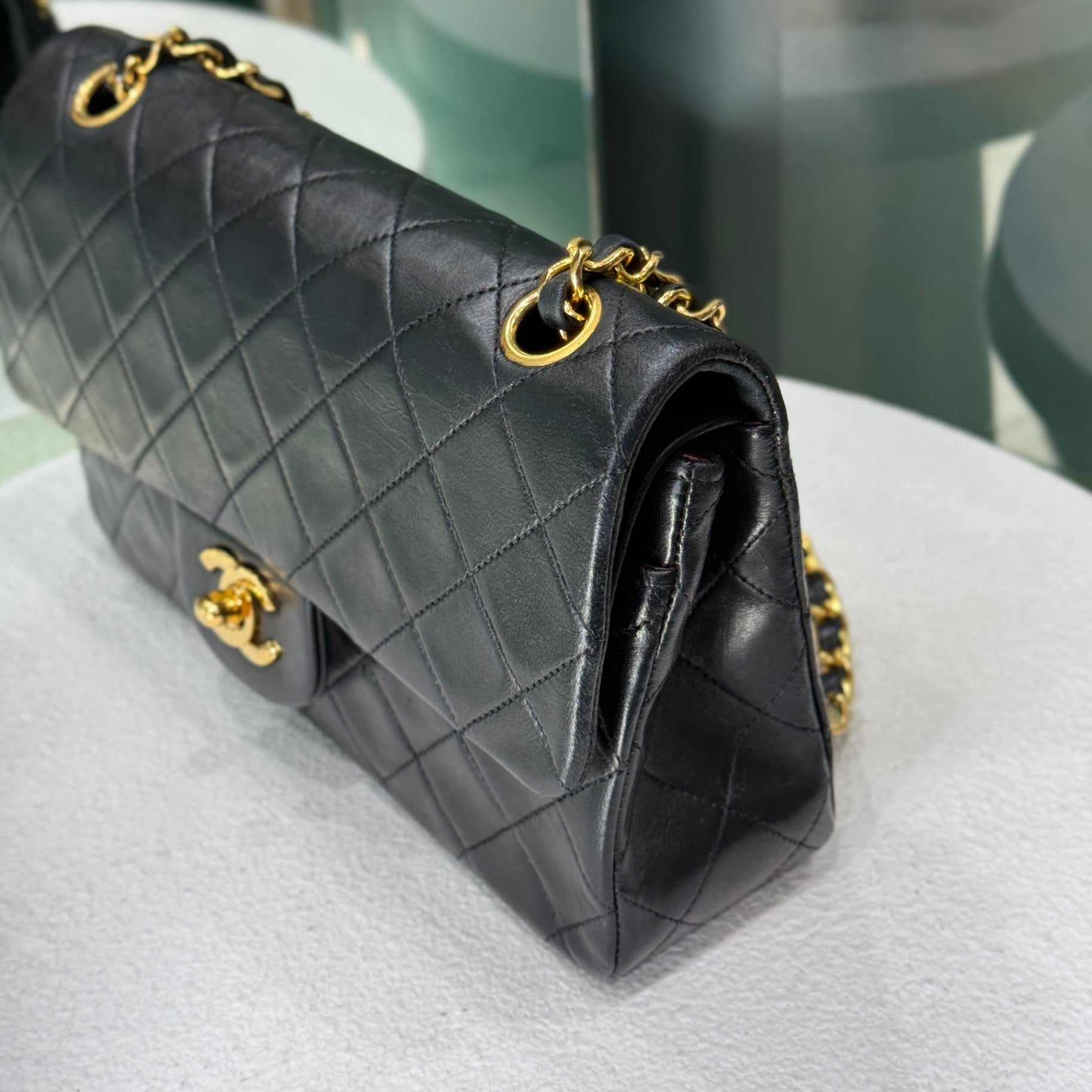 CHANEL Vintage Small Double Flap - Black