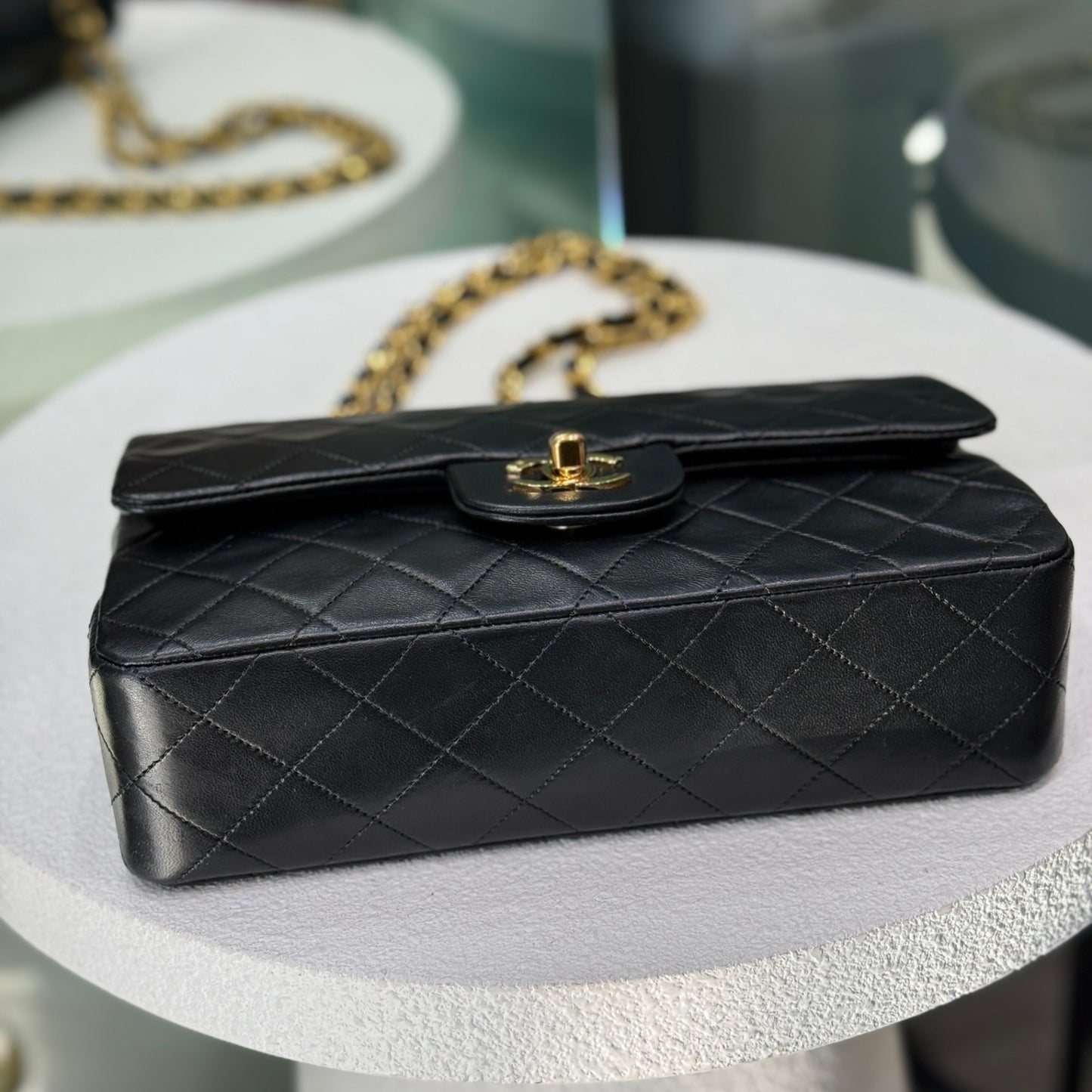 CHANEL Vintage Small Double Flap - Black
