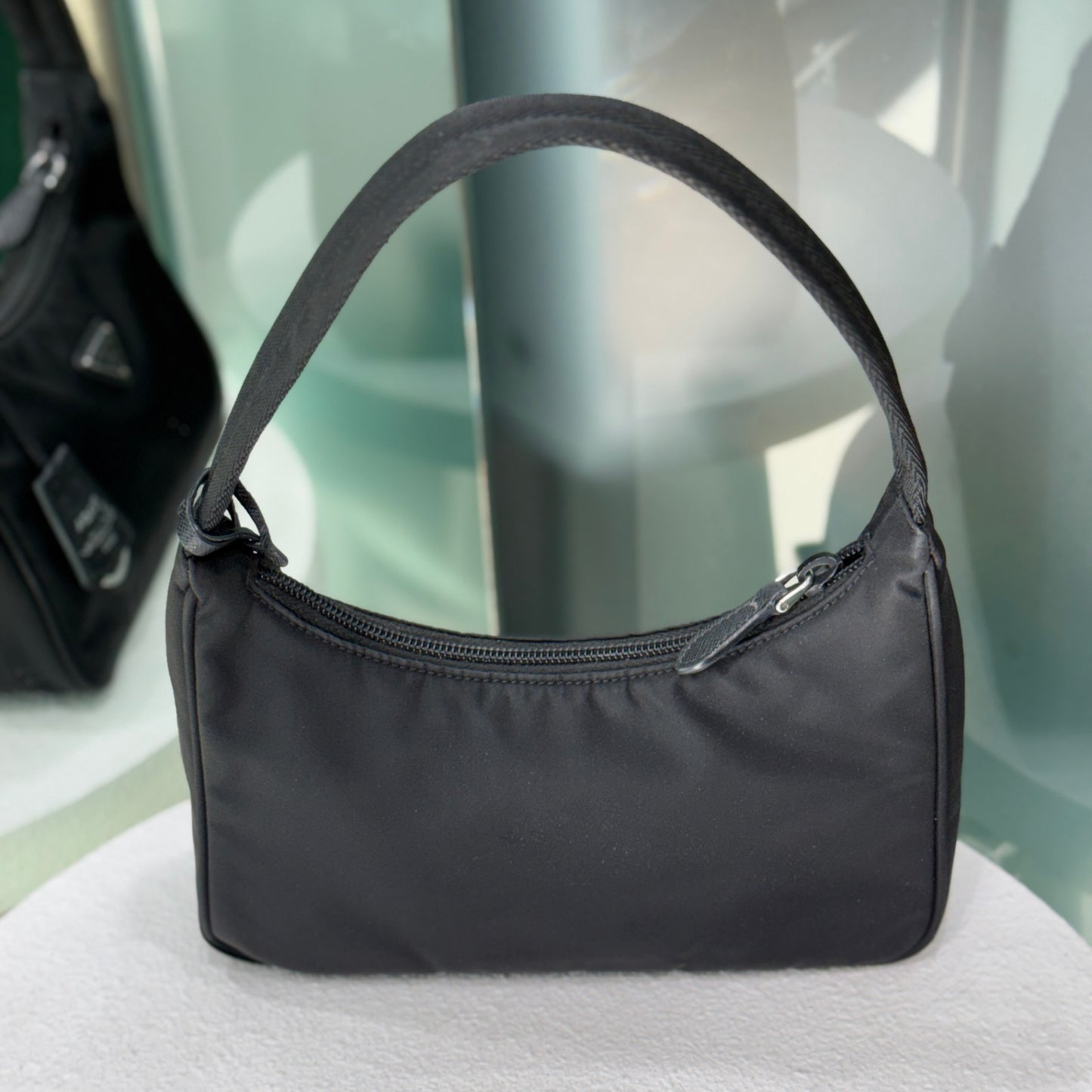 PRADA Nylon Re-Edition 2000 Shoulder Bag - Black
