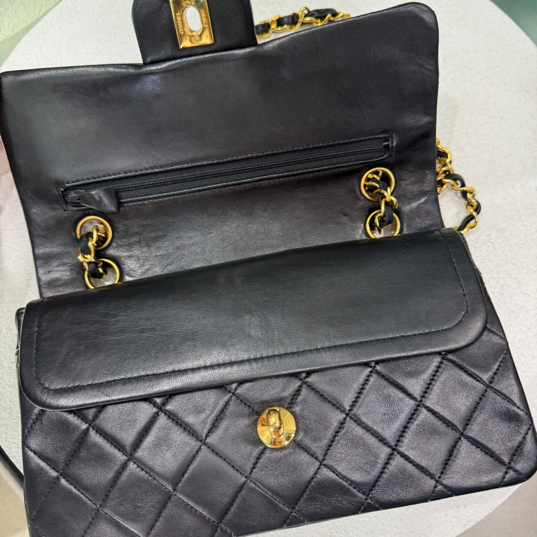 CHANEL Vintage Small Double Flap - Black