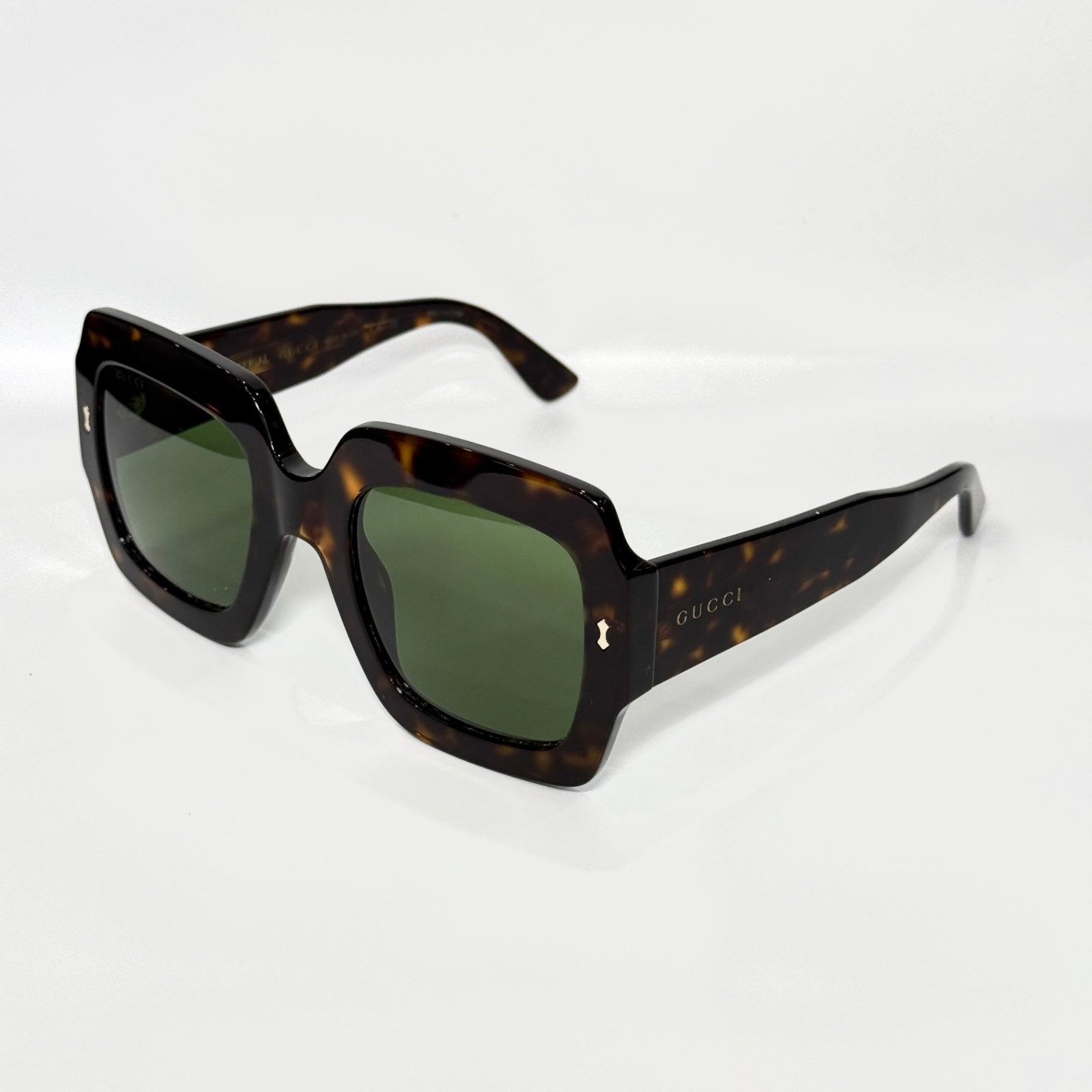 GUCCI Tortoise Shell Sunglasses with Case
