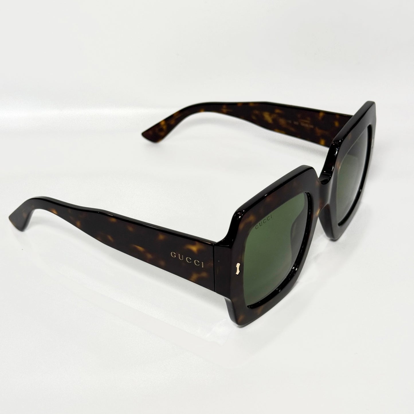 GUCCI Tortoise Shell Sunglasses with Case