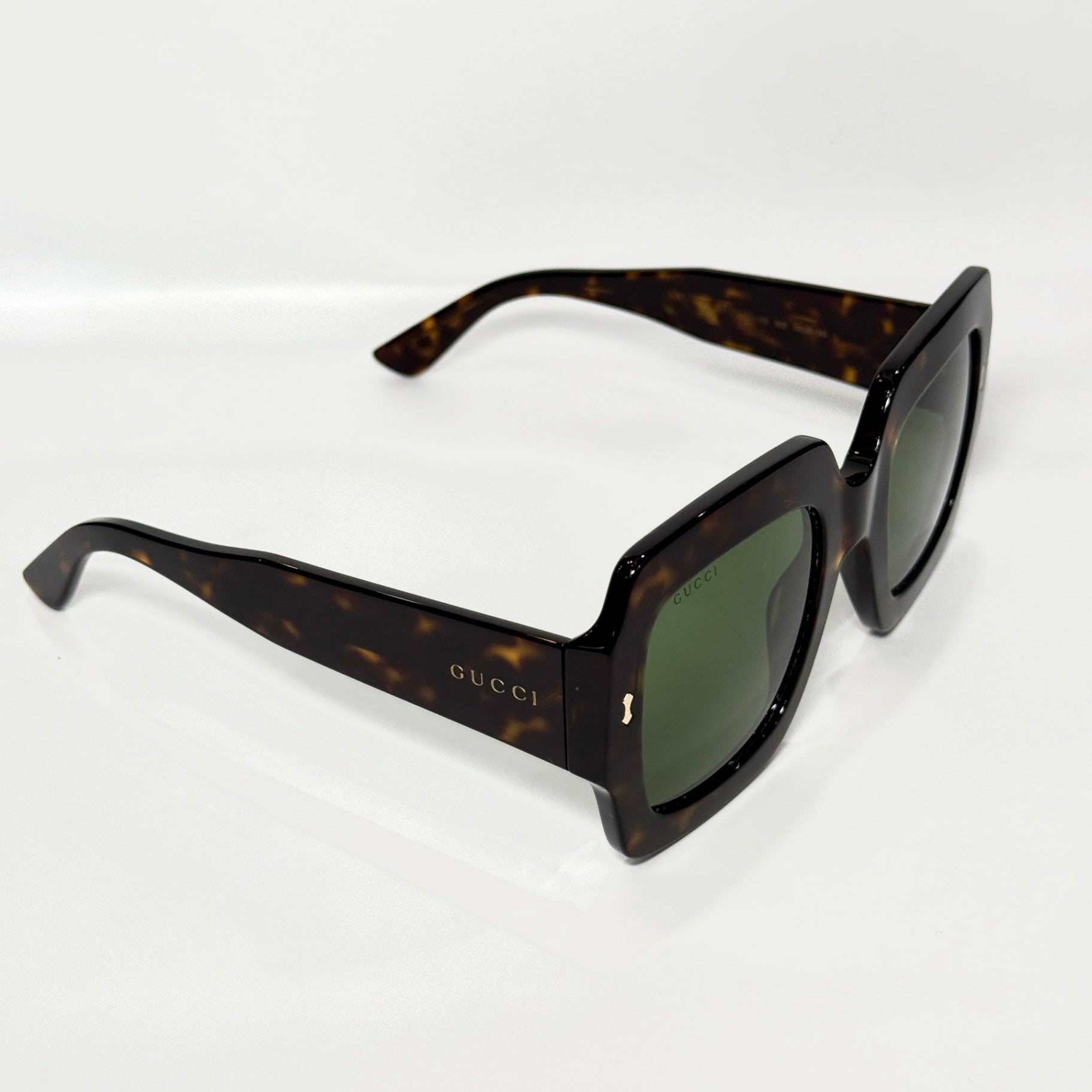 GUCCI Tortoise Shell Sunglasses with Case