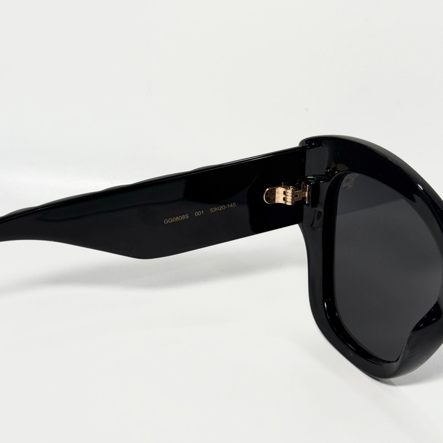 GUCCI Black Sunglasses with Case