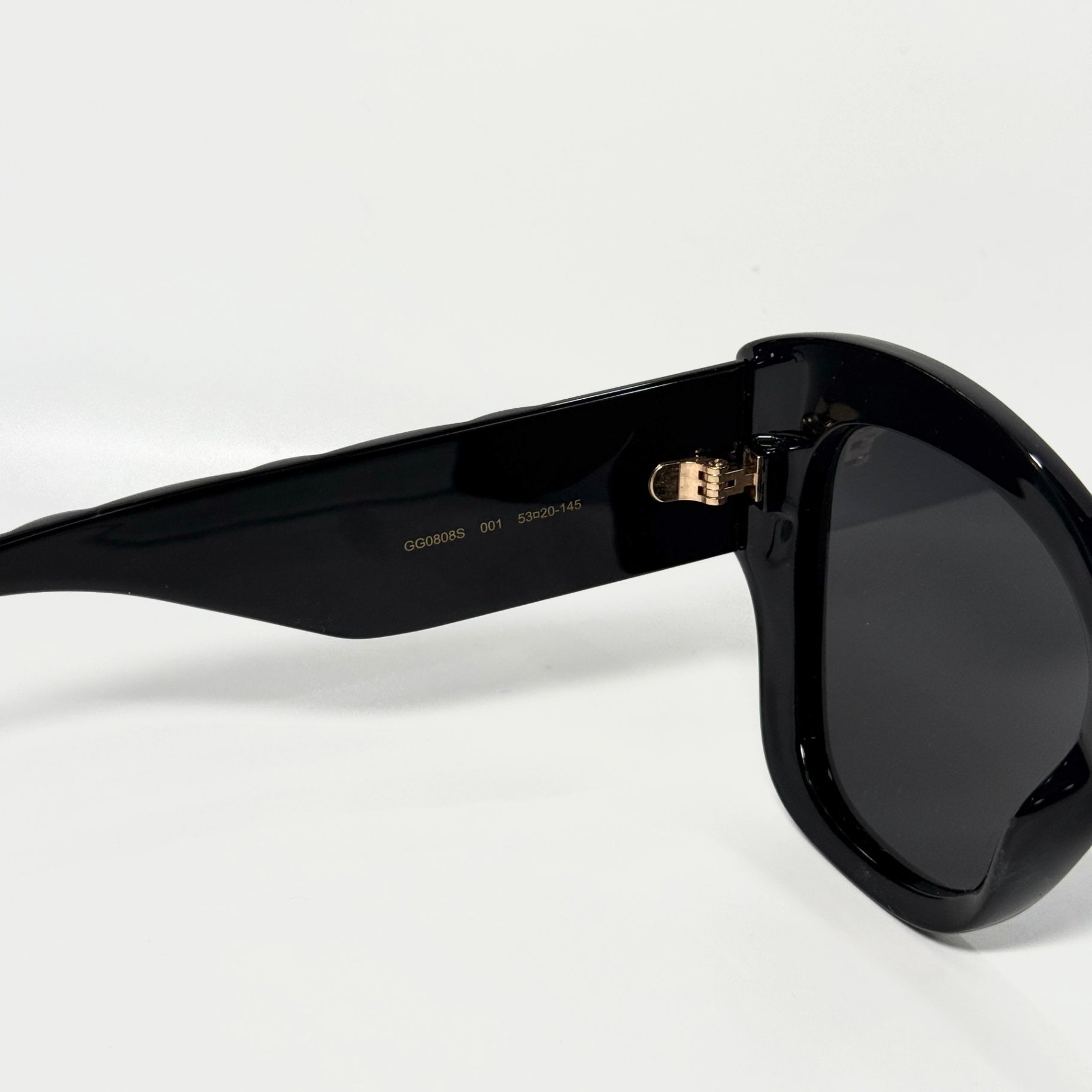 GUCCI Black Sunglasses with Case