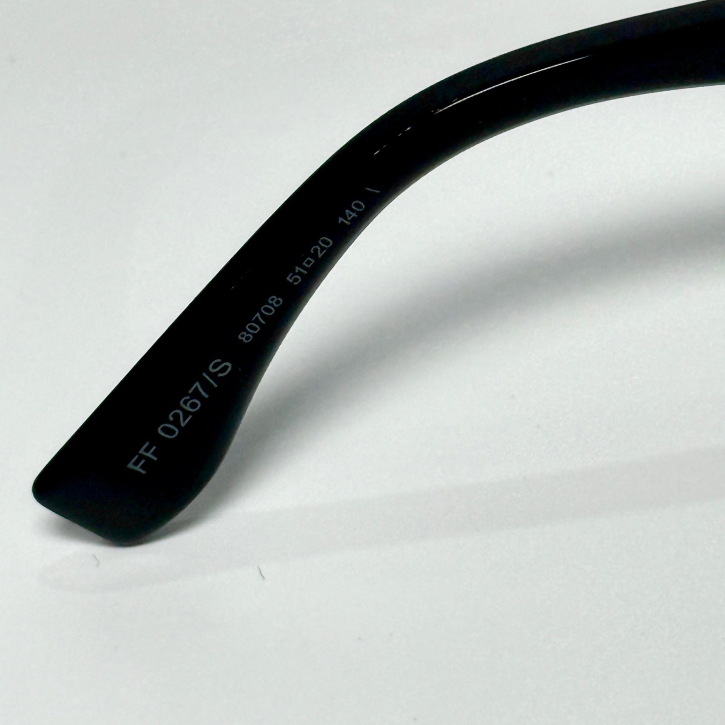 FENDI Black Sunglasses (Case)