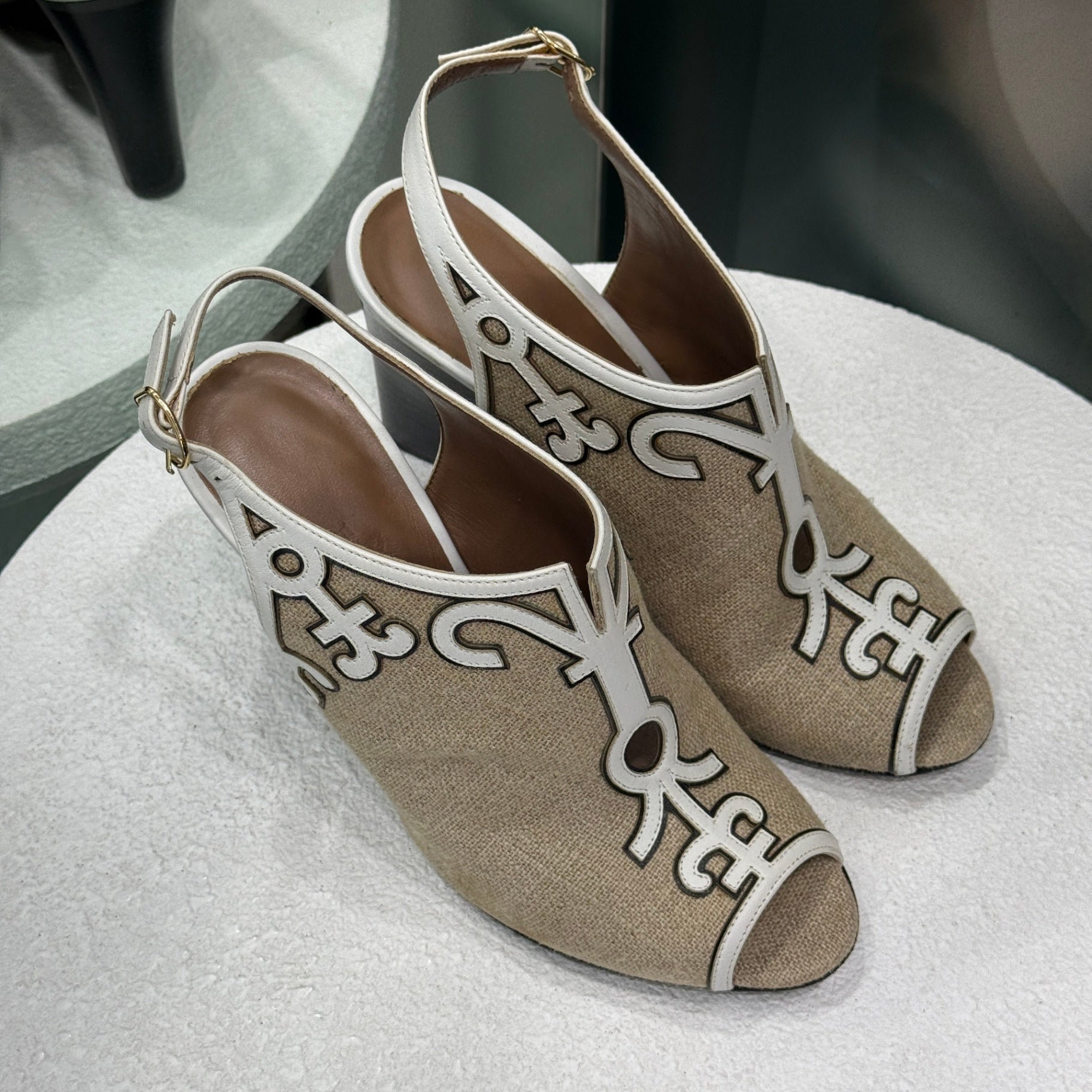 HERMES Canvas Wedge Sz 35.5
