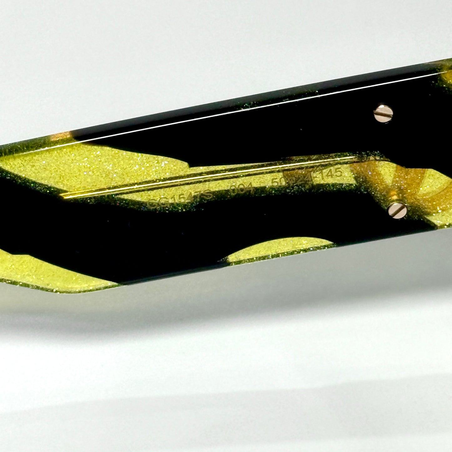GUCCI Black & Green Tiger Print Sunglasses (Case)