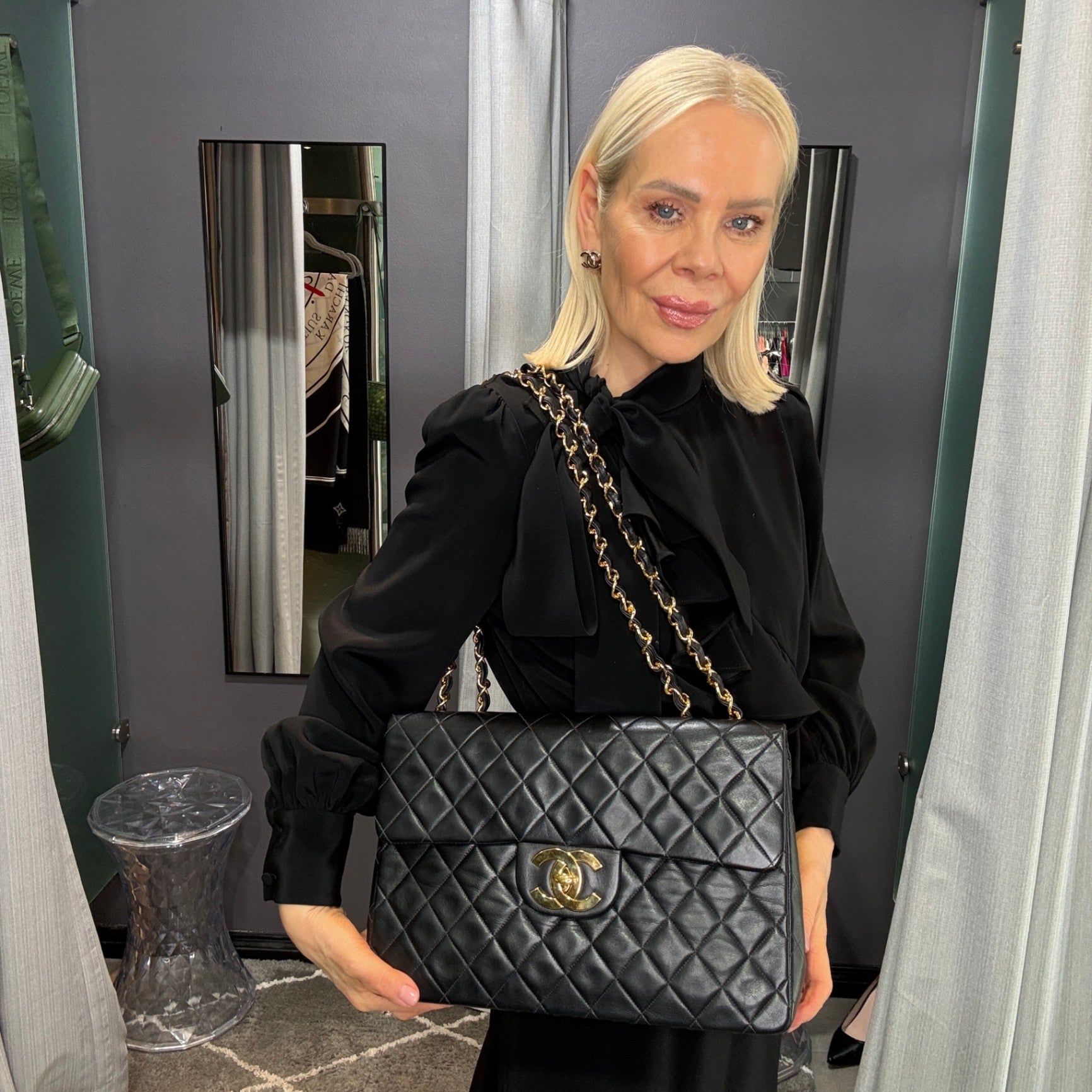 CHANEL Vintage Maxi Jumbo XL Single Flap