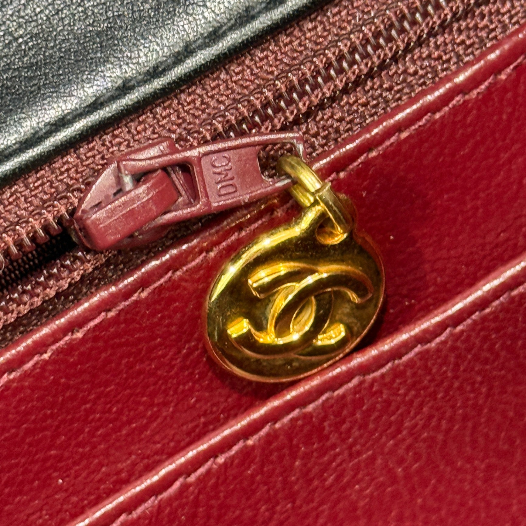 CHANEL Vintage Maxi Jumbo XL Single Flap