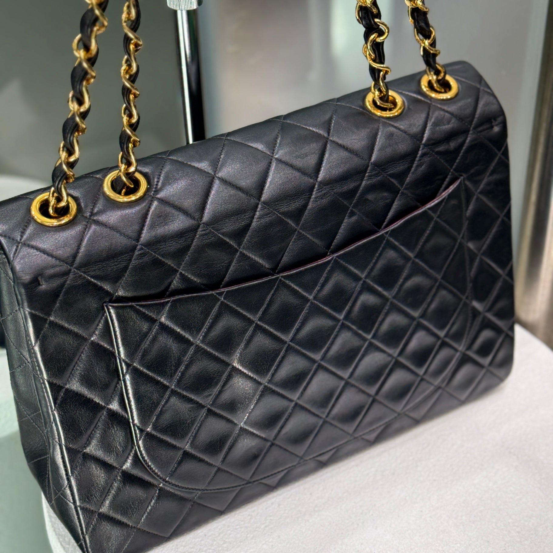 CHANEL Vintage Maxi Jumbo XL Single Flap