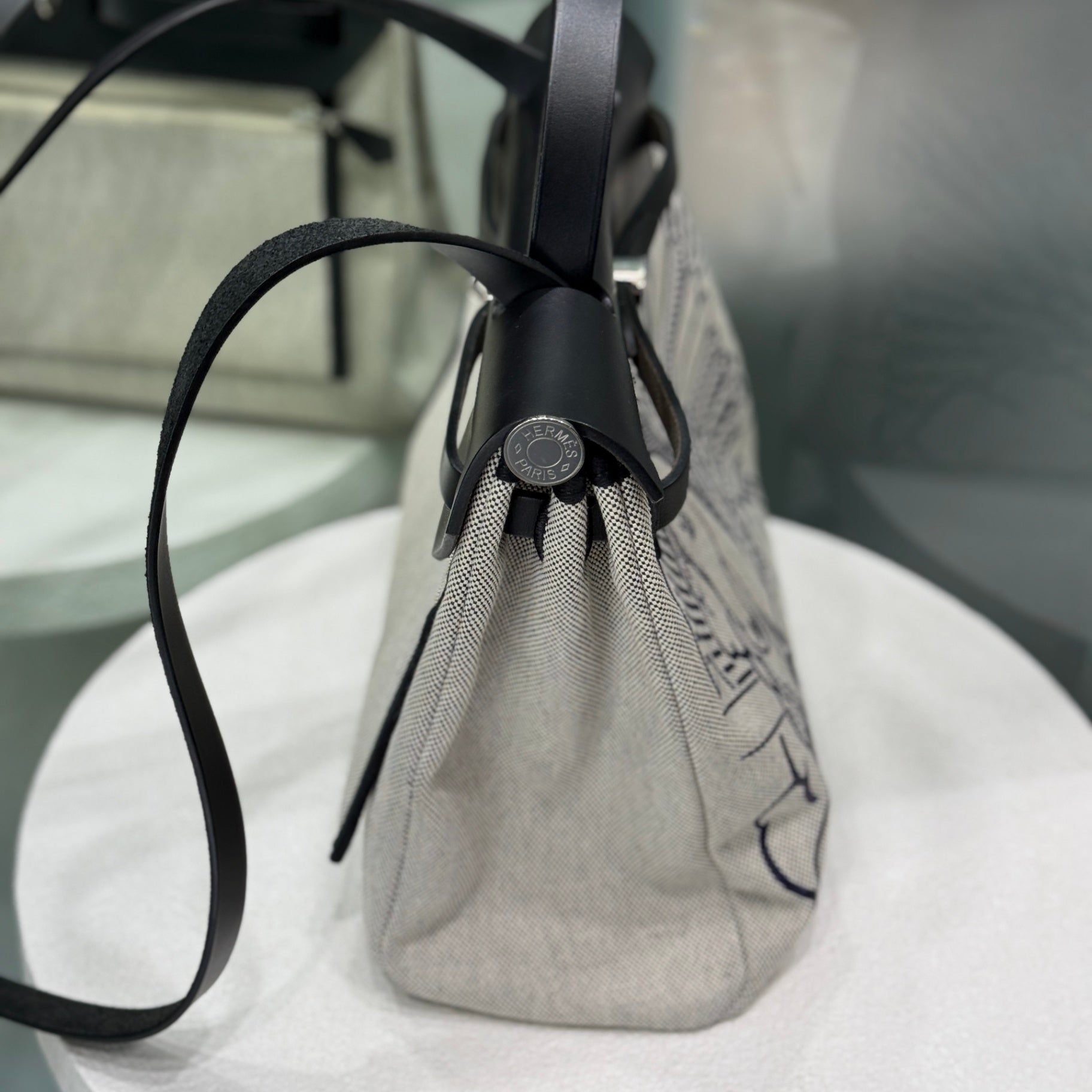 HERMÈS Herbag 31 Pegase Pop Black Indigo