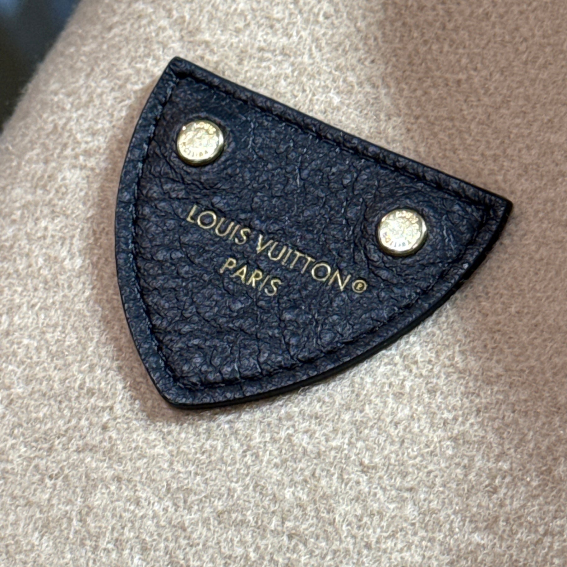 LOUIS VUITTON Camel Coat Sz 36