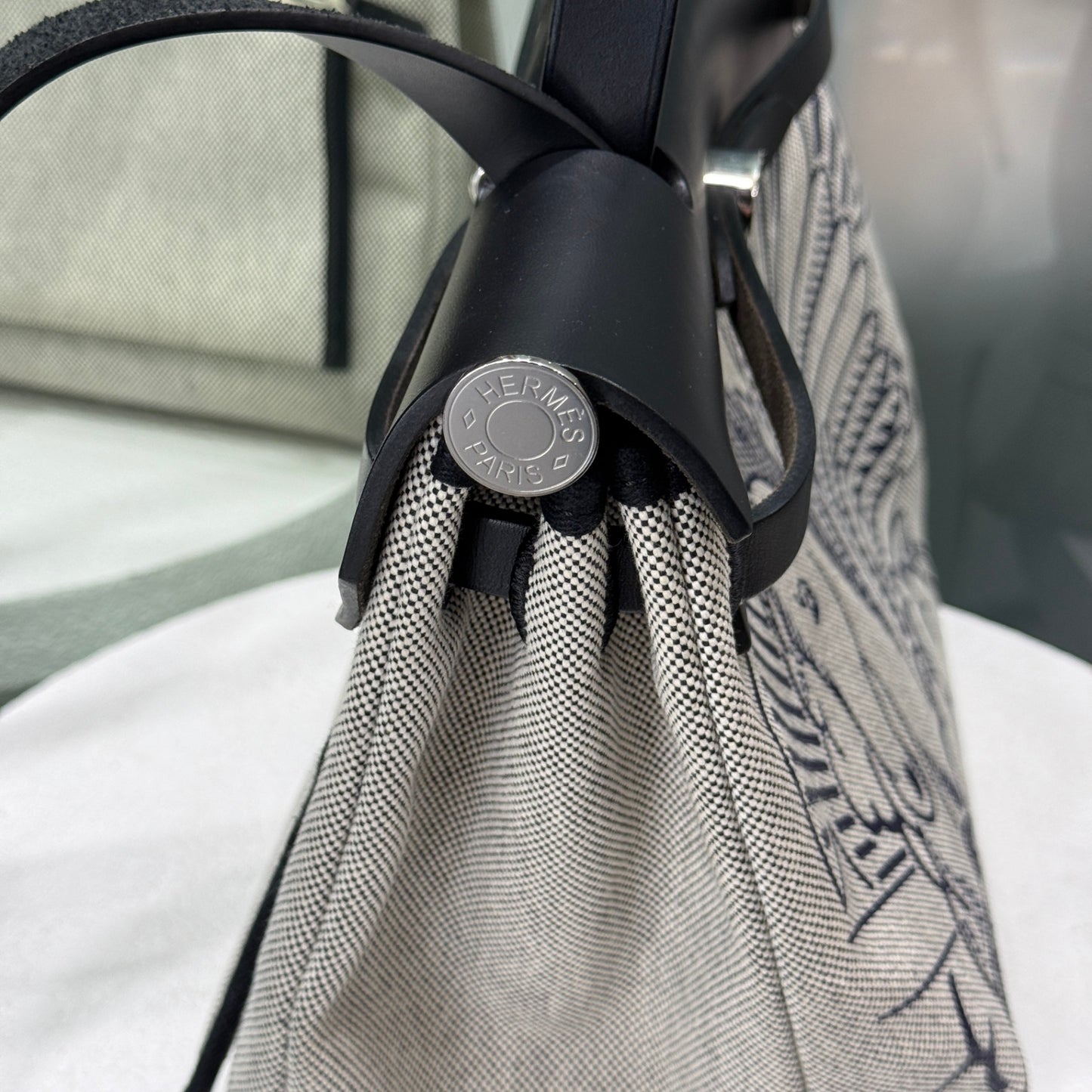 HERMÈS Herbag 31 Pegase Pop Black Indigo