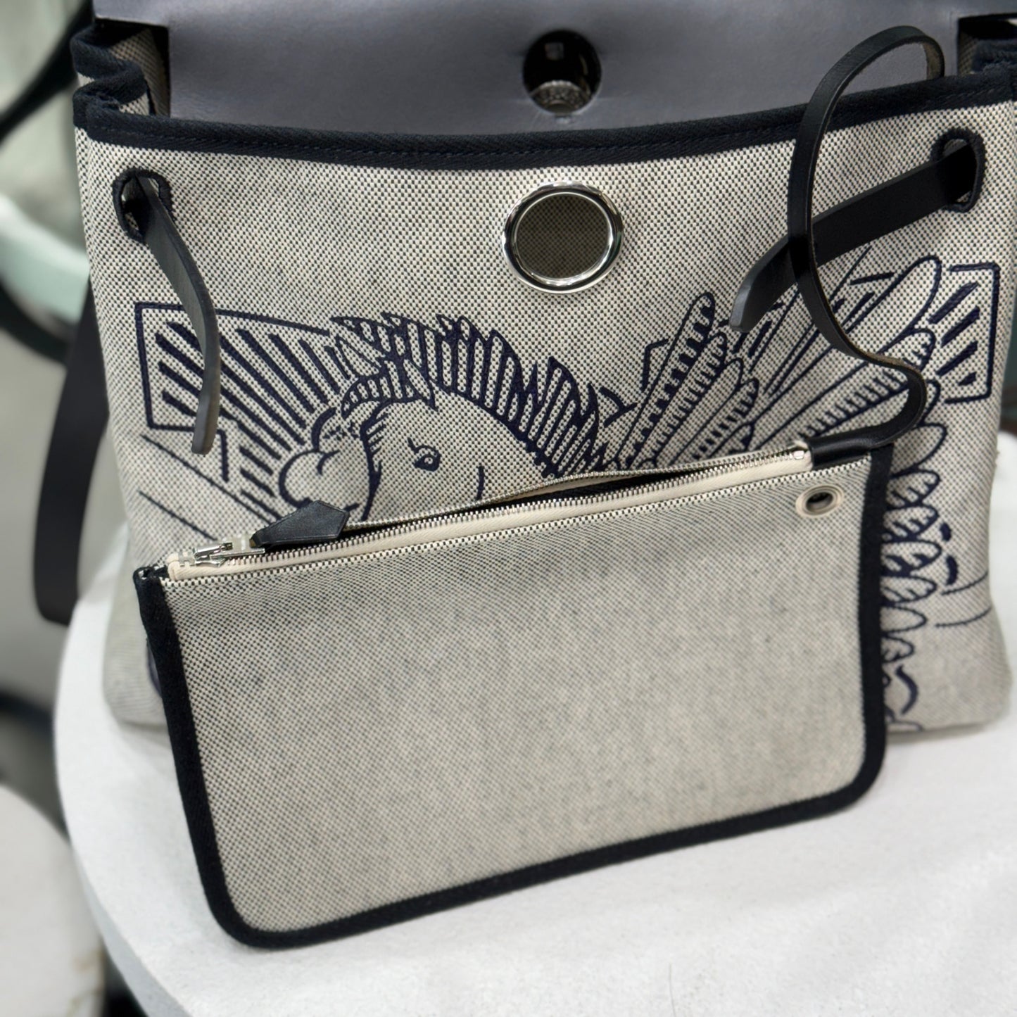 HERMÈS Herbag 31 Pegase Pop Black Indigo