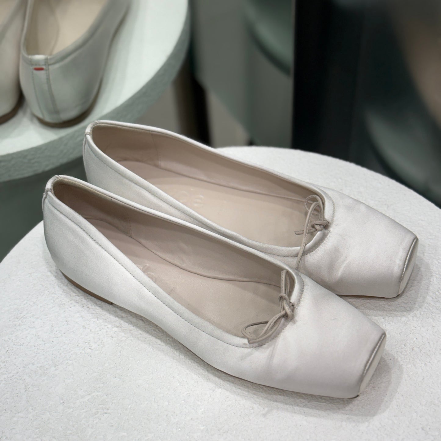 AEYDE White Ballet Flats Sz 38