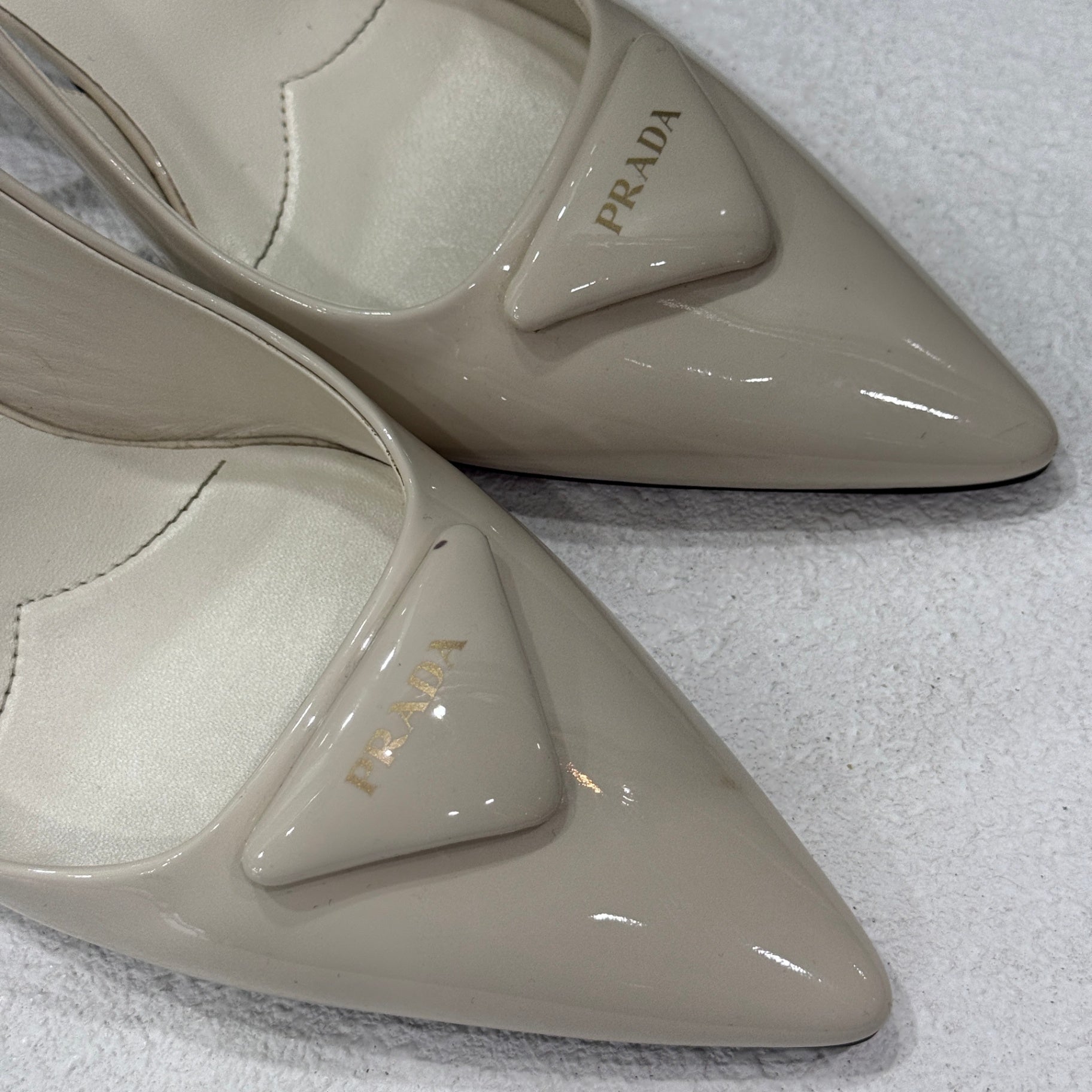 PRADA Creme Slingbacks Sz 38