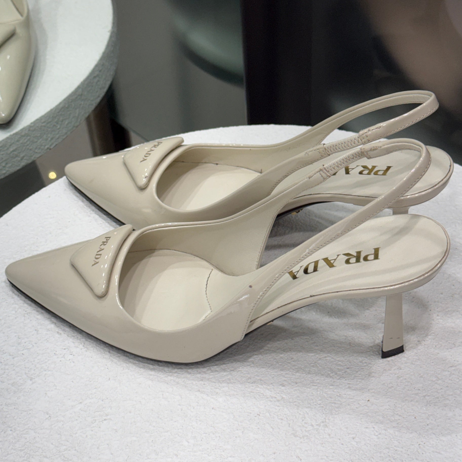 PRADA Creme Slingbacks Sz 38