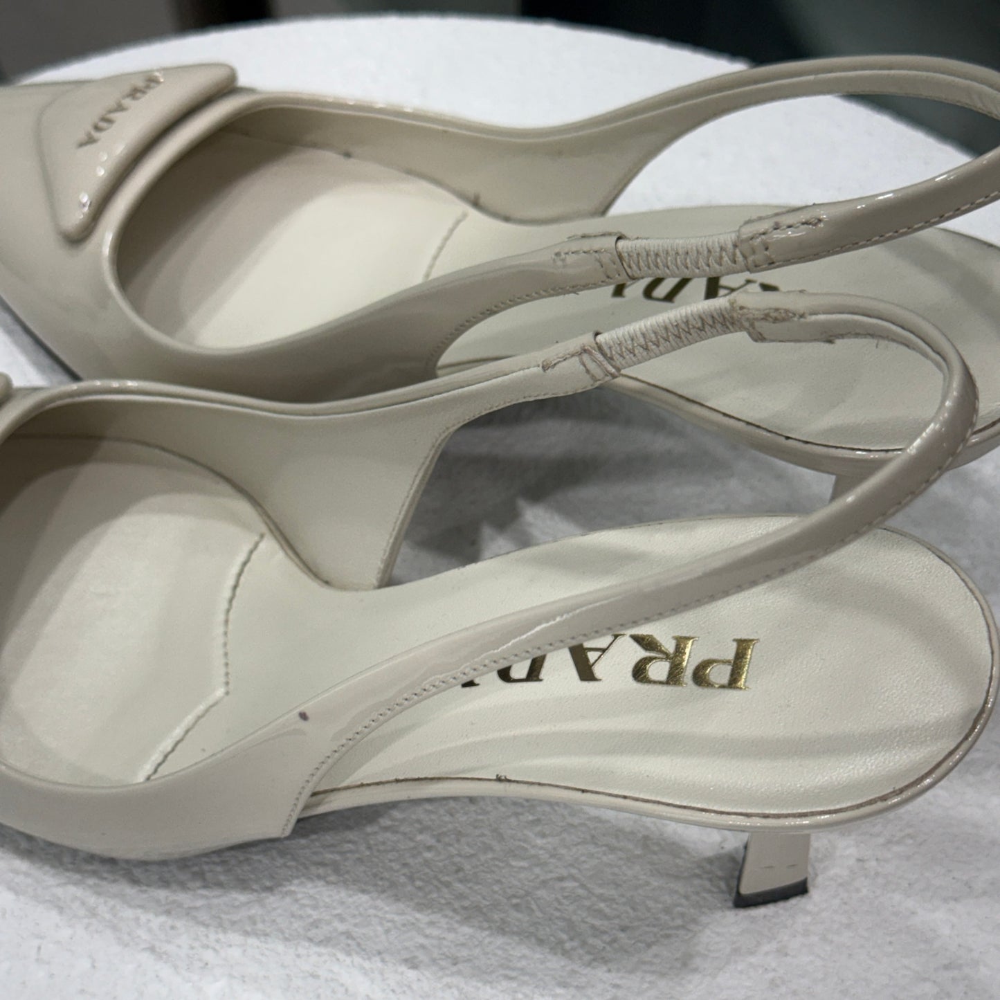 PRADA Creme Slingbacks Sz 38