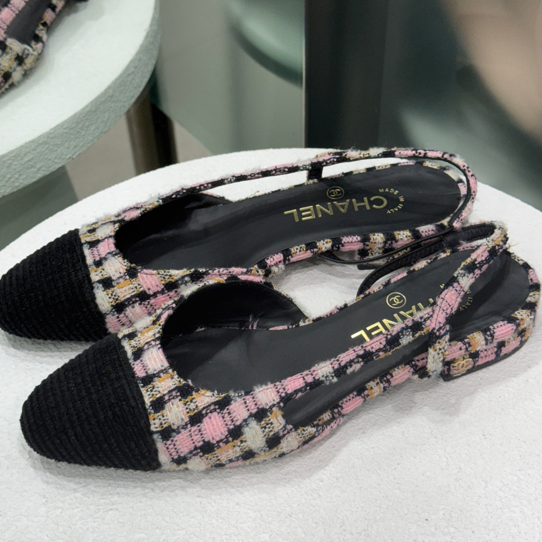 CHANEL Pink Tweed Flats Sz 38