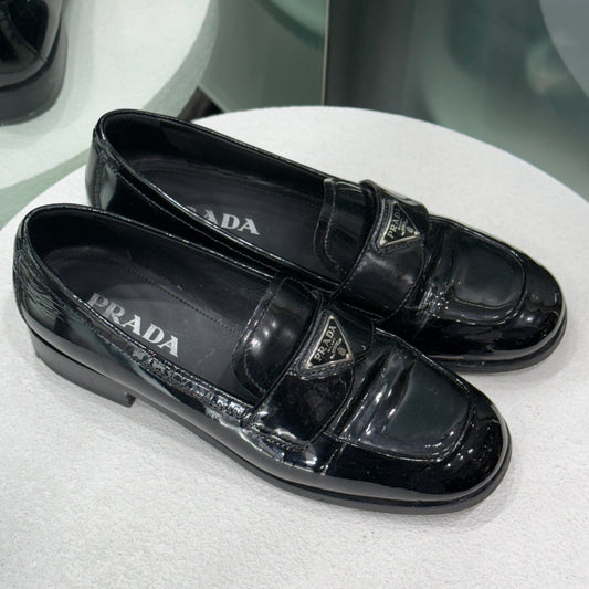 PRADA Black Patent Loafers Sz 37