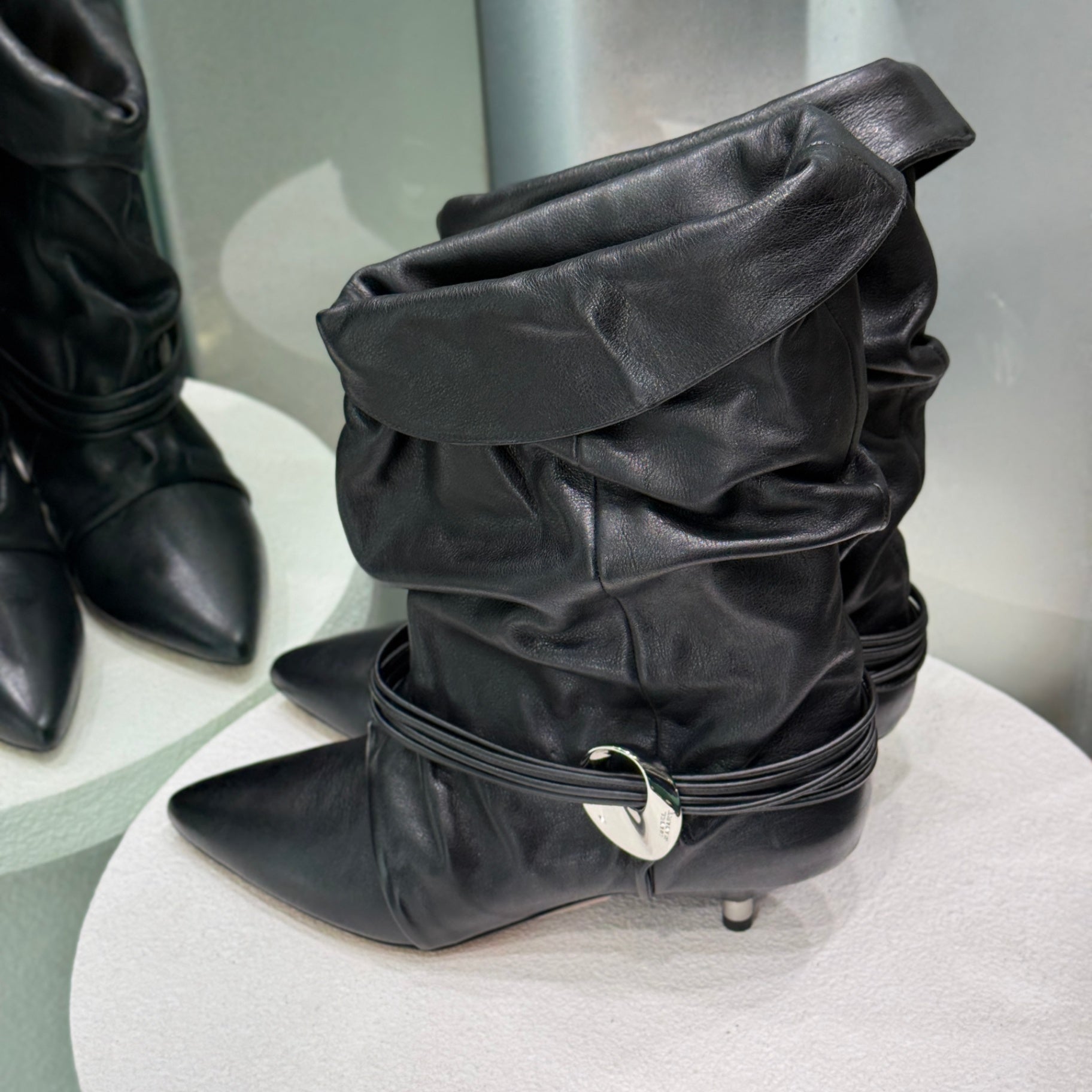 ISABEL MARANT Black Slouchy Leather Ankle Boots Sz 39