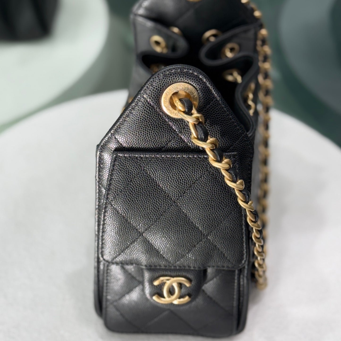 CHANEL 25 Mini - Black Caviar