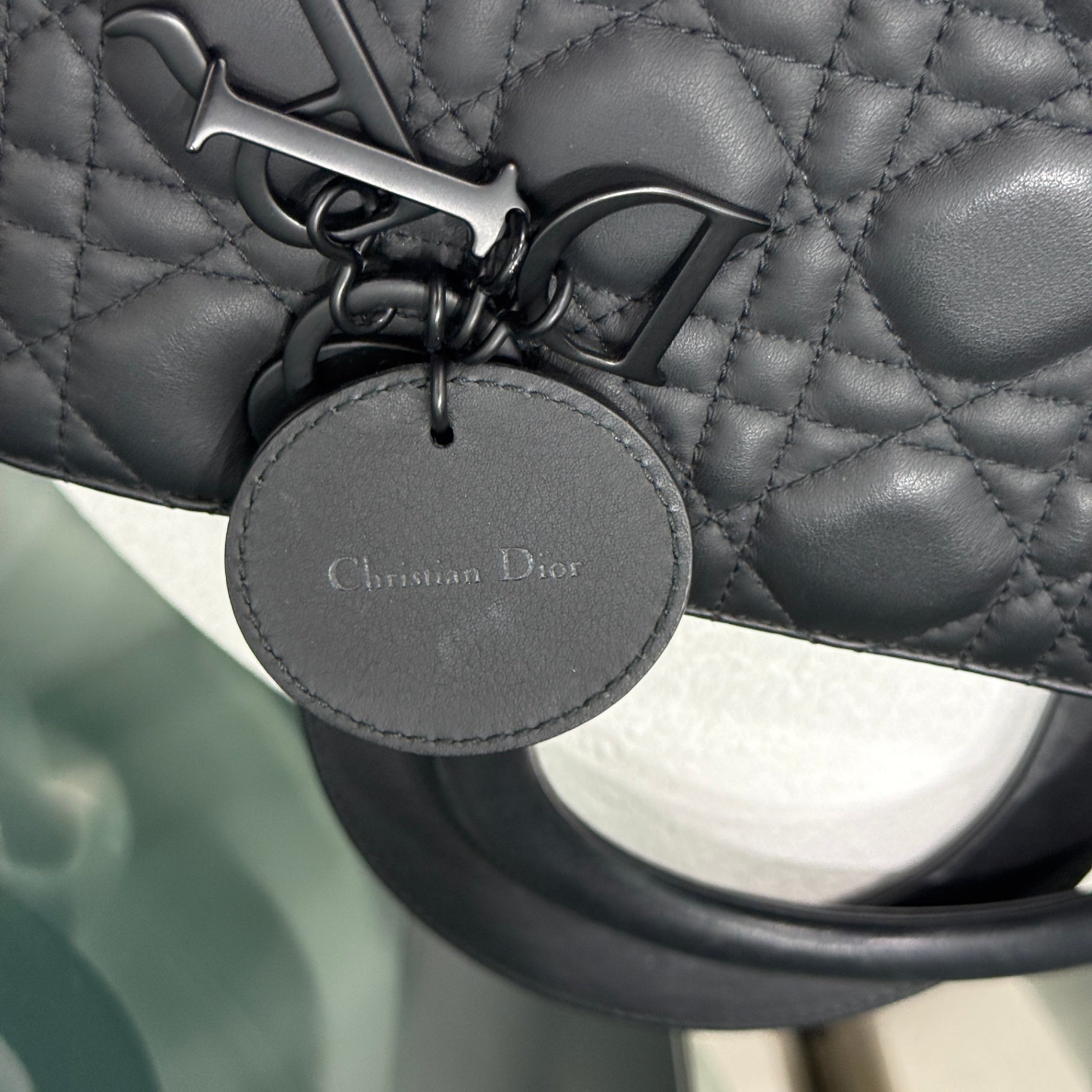 DIOR Lady Medium Ultramatte - Black