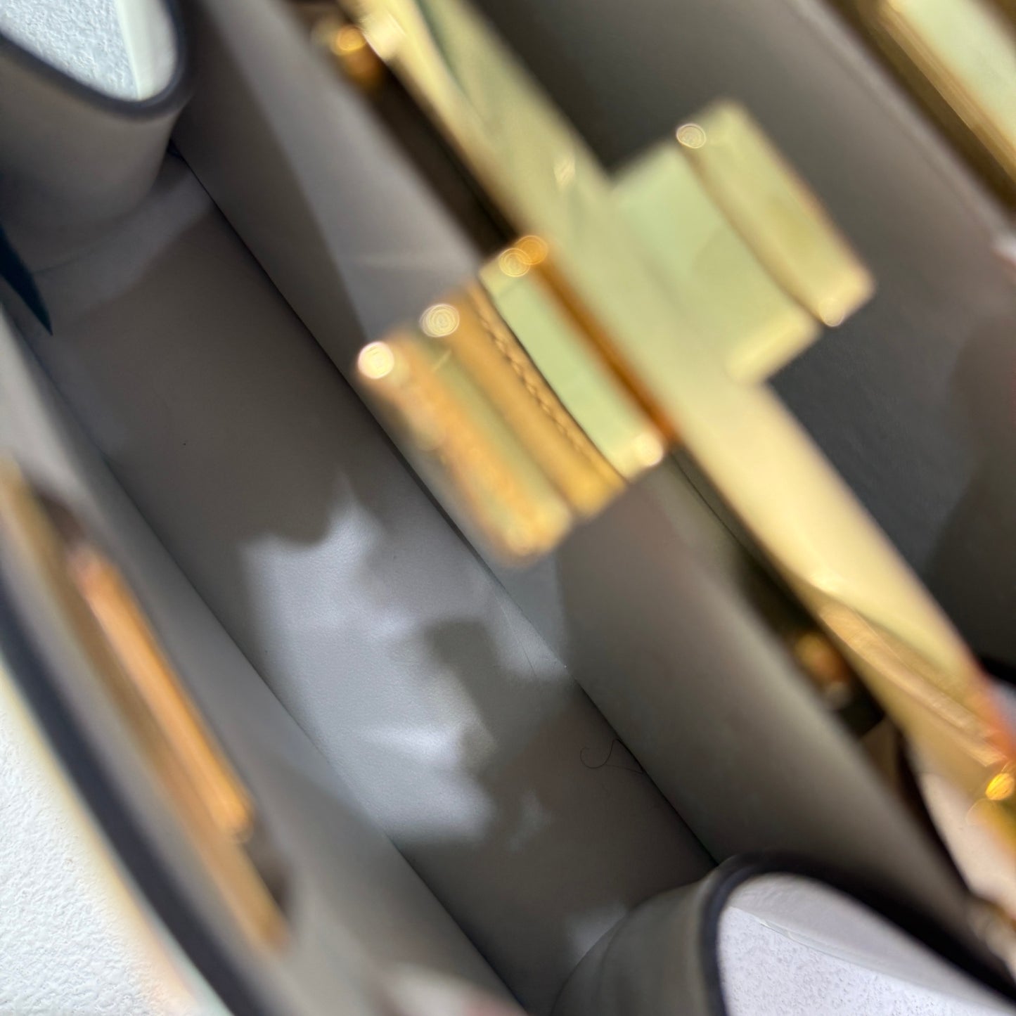 FENDI ISeeU Petite White