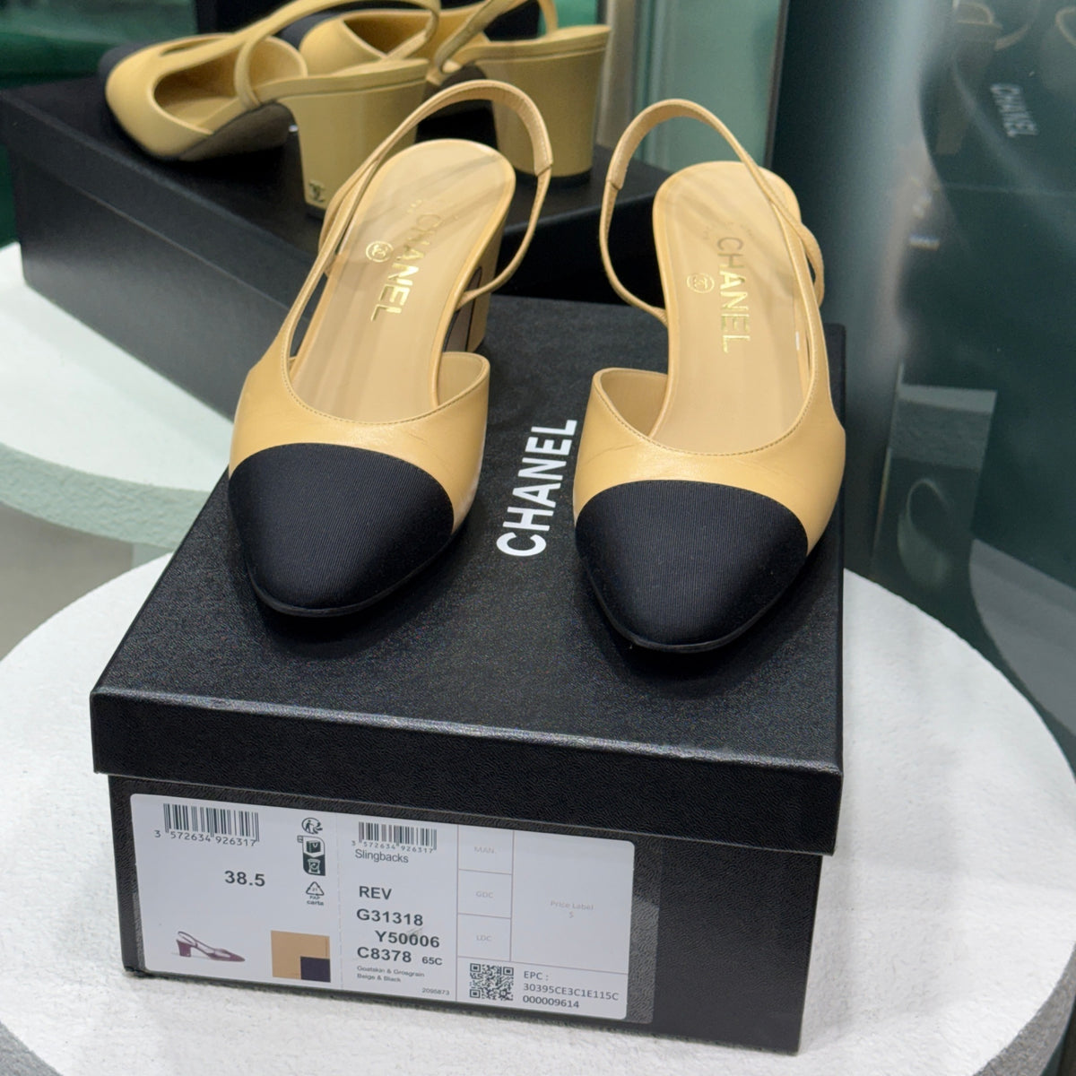 CHANEL Slingbacks Beige & Black Sz 38.5