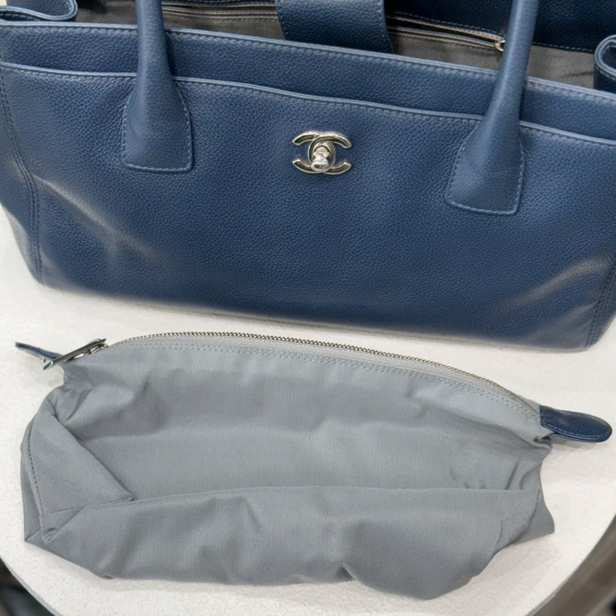 CHANEL Executive Cerf Tote Navy