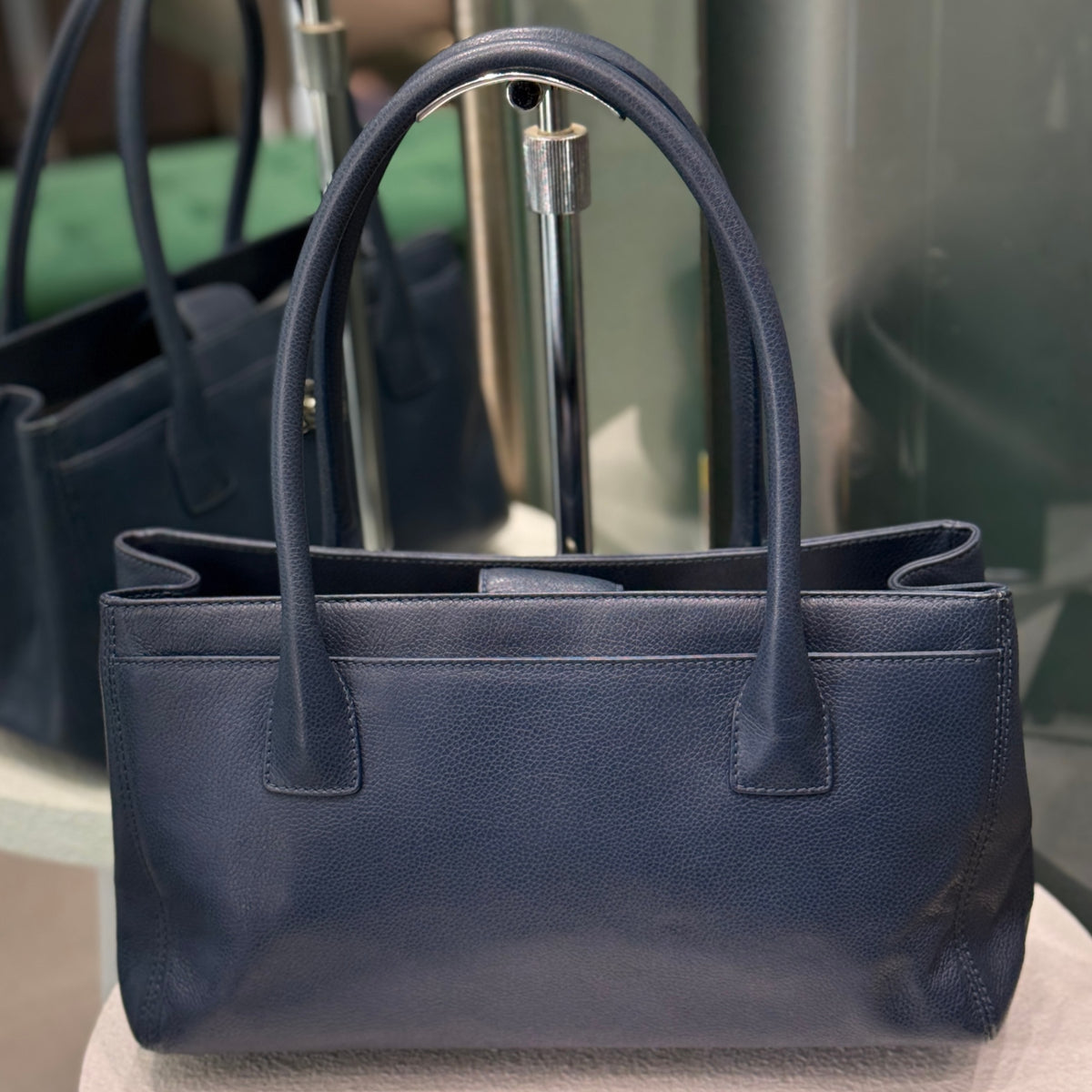 CHANEL Executive Cerf Tote Navy