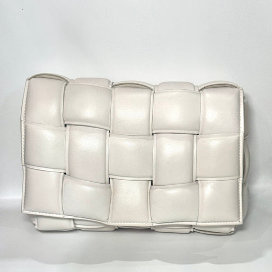 BOTTEGA VENETA Cassette Bag - White