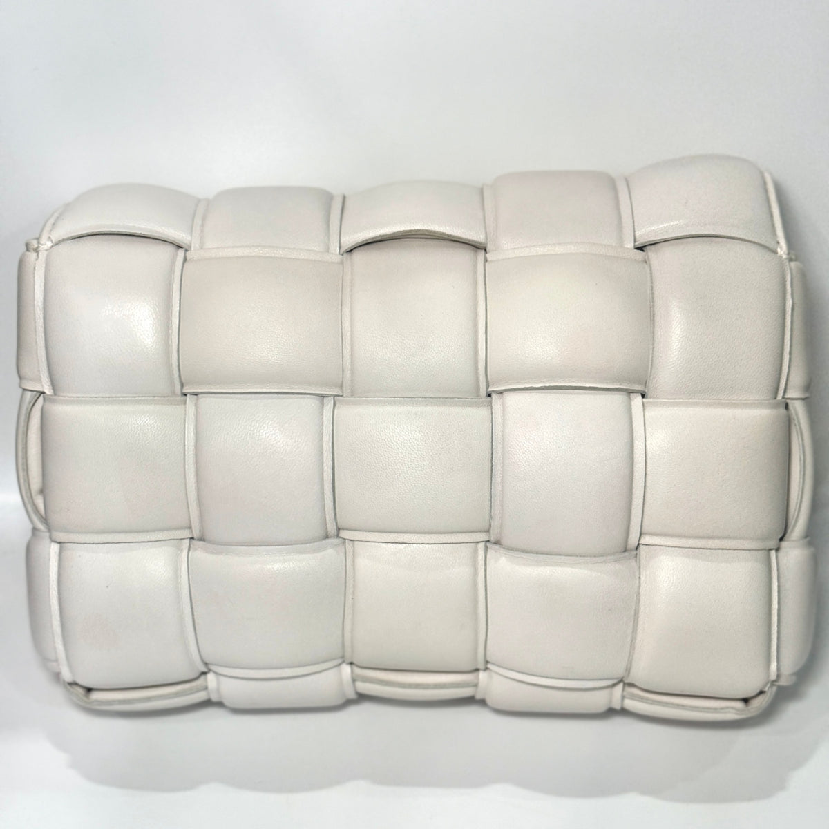 BOTTEGA VENETA Cassette Bag - White