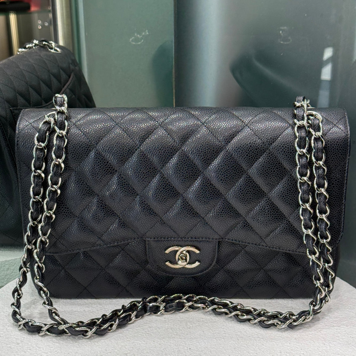 CHANEL Vintage Jumbo Caviar Silver Hardware 2009