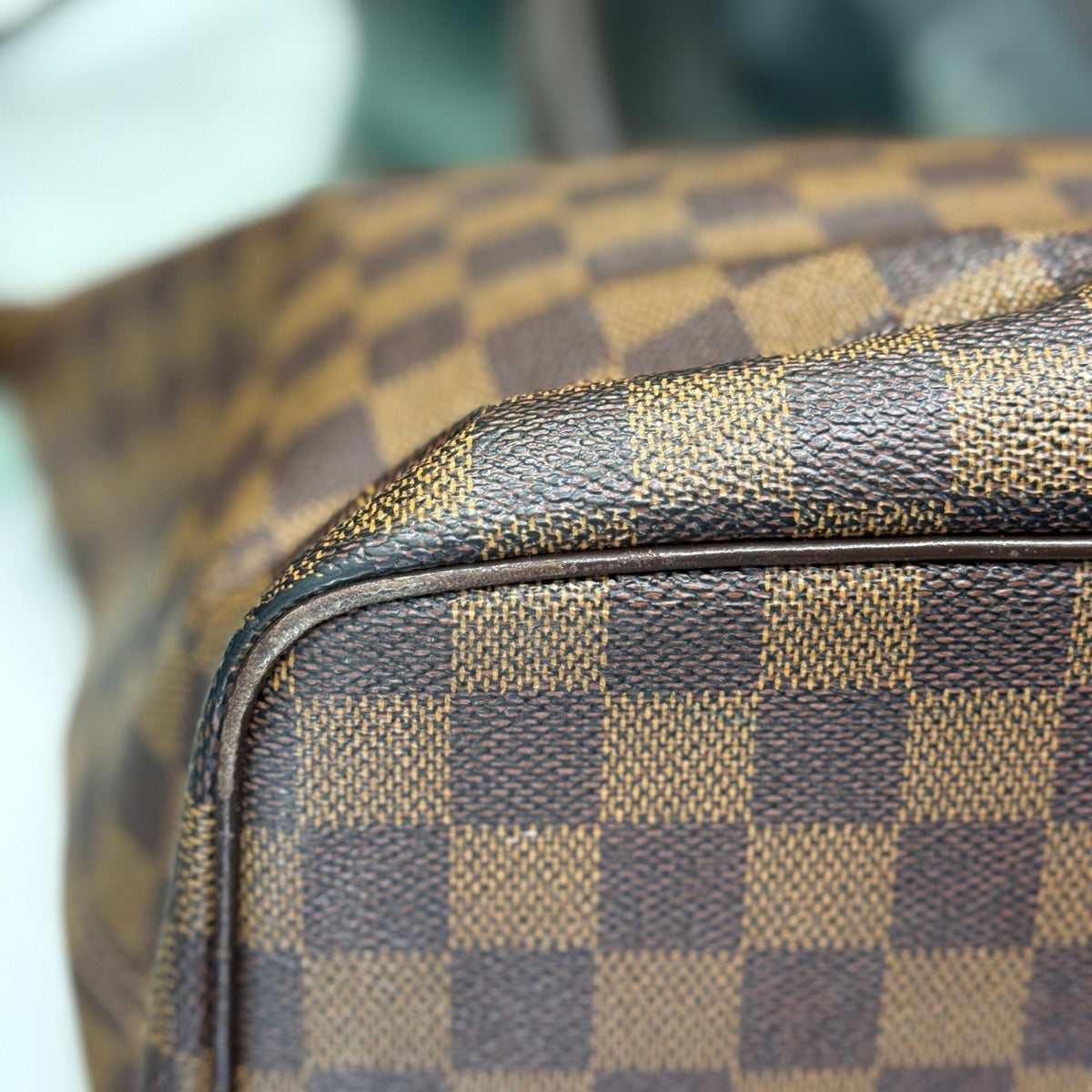 LOUIS VUITTON Damier Brown Checked Neverfull