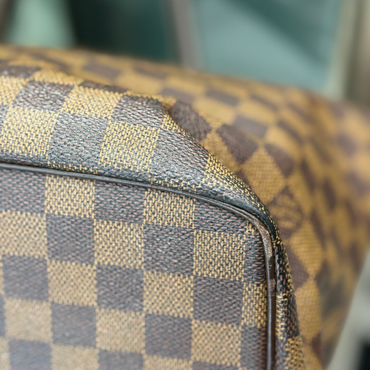 LOUIS VUITTON Damier Brown Checked Neverfull